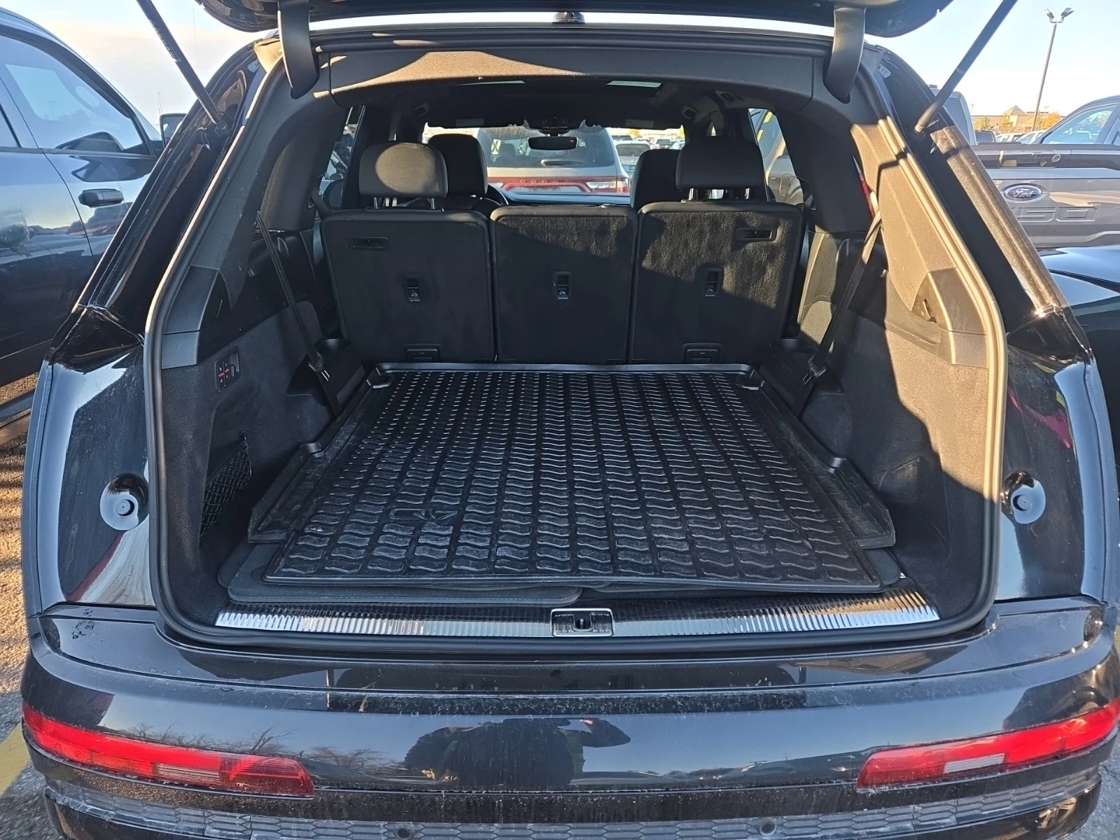 Audi Q7 * PROGRESSIV * CARFAX * ���� �� �������� | Mobile.bg � ����������� 14