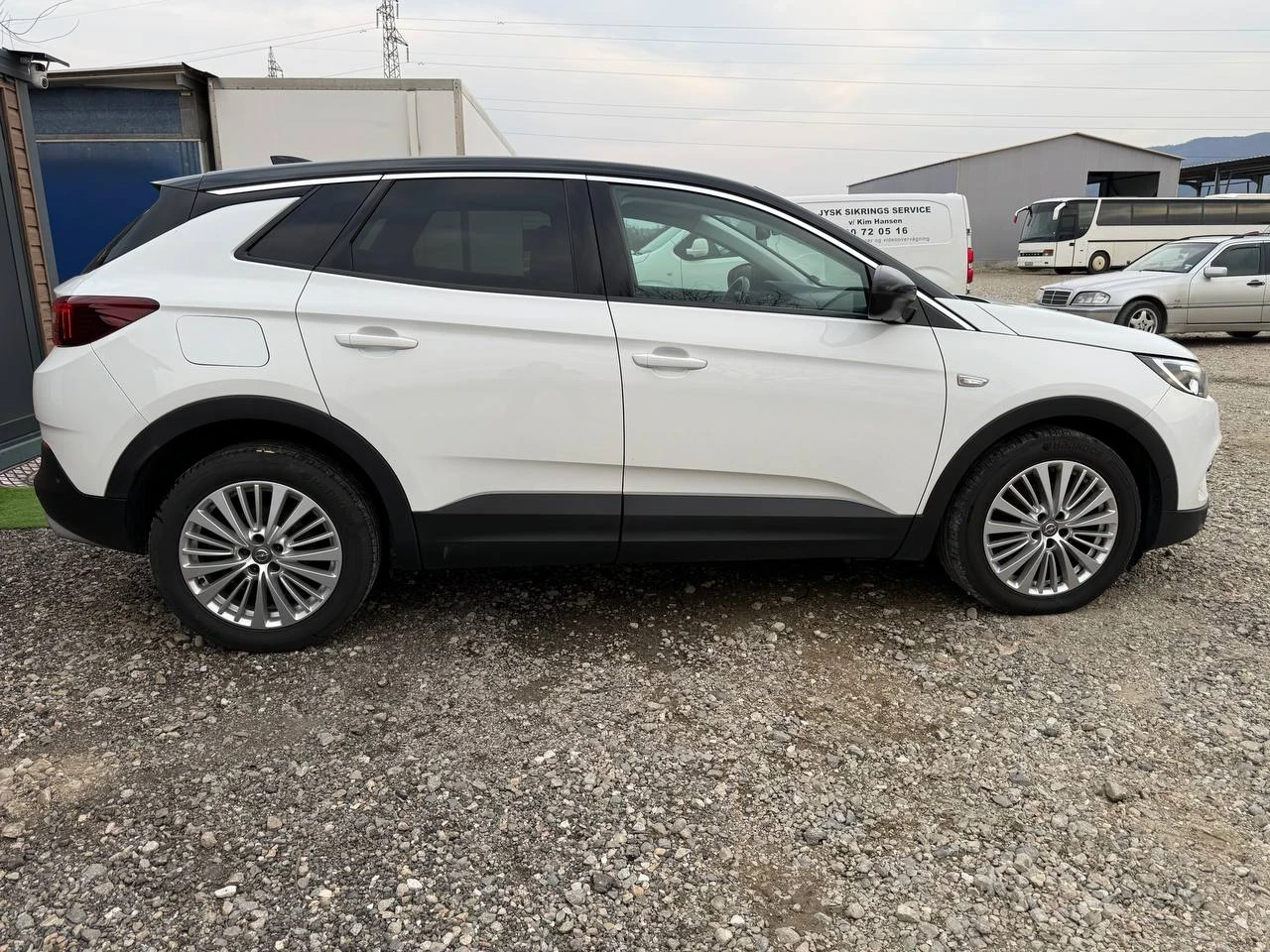 Opel Grandland X 2.0 DIESEL-PANORAMA-AUTOMATIC- FULL LED, снимка 7 - Автомобили и джипове - 53713727