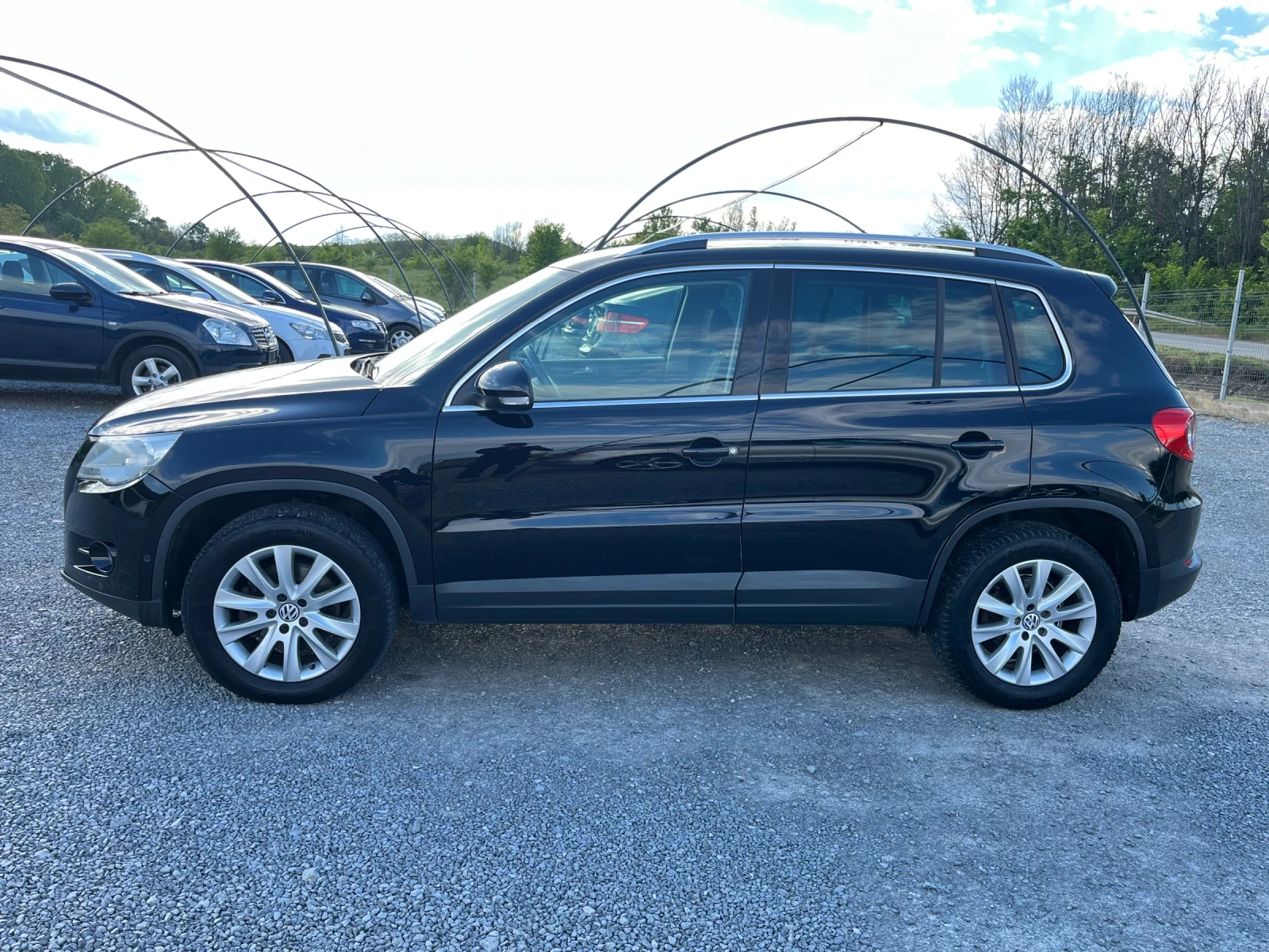 VW Tiguan 2.0 TDI 4motion, снимка 3 - Автомобили и джипове - 54397660