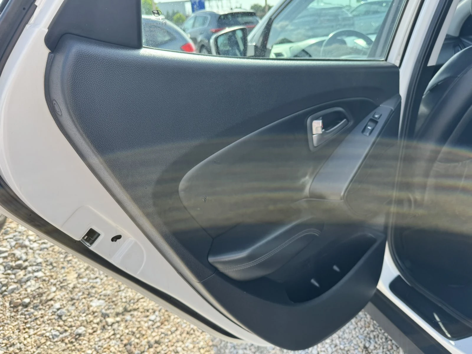 Hyundai IX35 1.6I, снимка 7 - Автомобили и джипове - 54510947