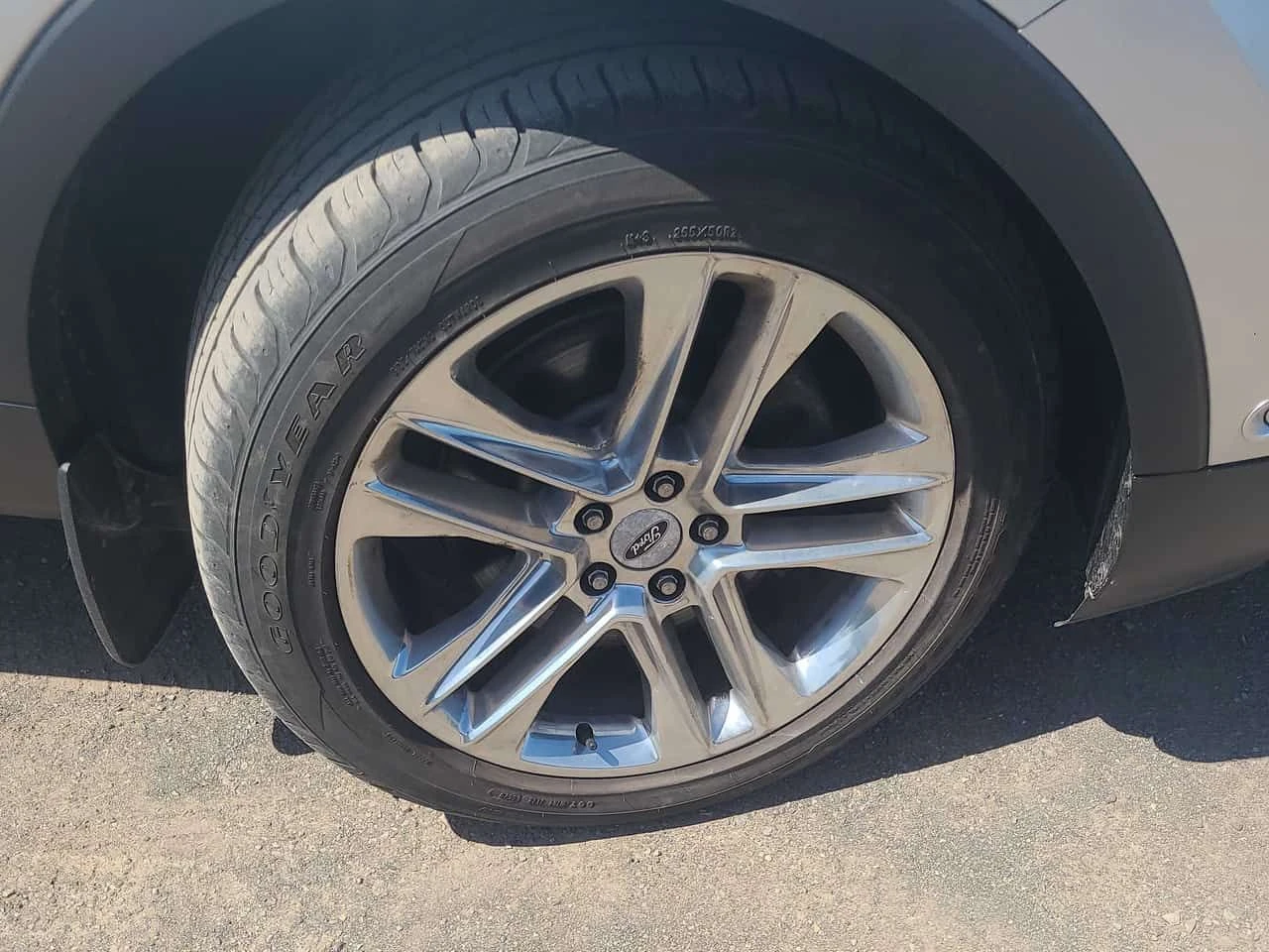 Ford Explorer * Limited * ОБДУХВАНЕ * 360 * ПАНОРАМА * ПОДГРЕВ, снимка 6 - Автомобили и джипове - 54775582