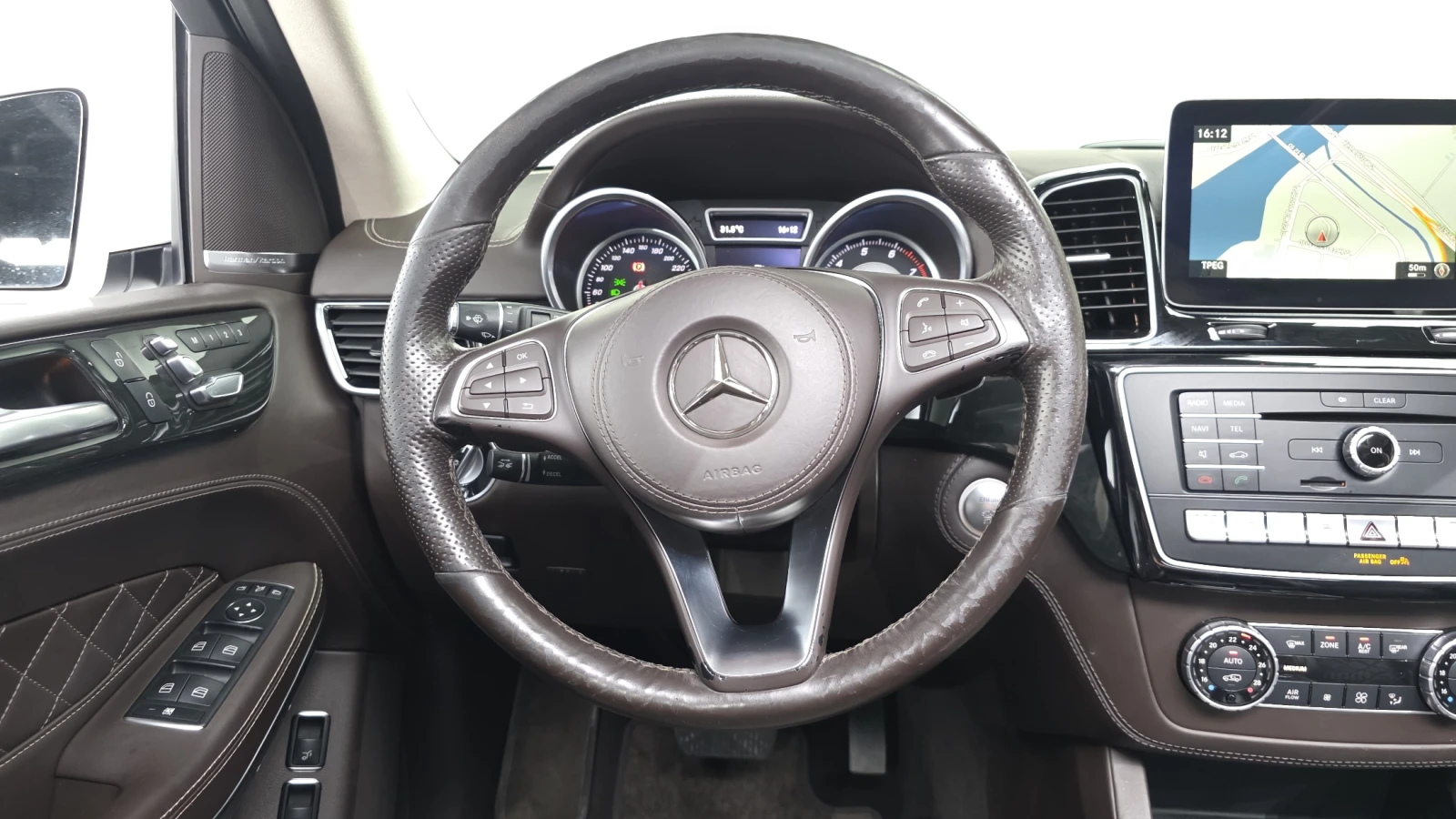 Mercedes-Benz GLS 500 360* BLIND SPOT* SOFT CLOSE* ЛЮК* КРАЙНА ЦЕНА, снимка 13 - Автомобили и джипове - 55367115