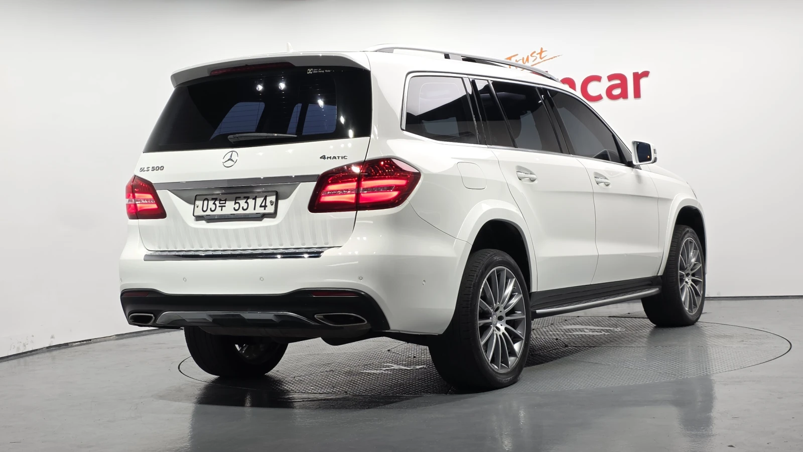 Mercedes-Benz GLS 500 360* BLIND SPOT* SOFT CLOSE* ЛЮК* КРАЙНА ЦЕНА, снимка 2 - Автомобили и джипове - 55367115