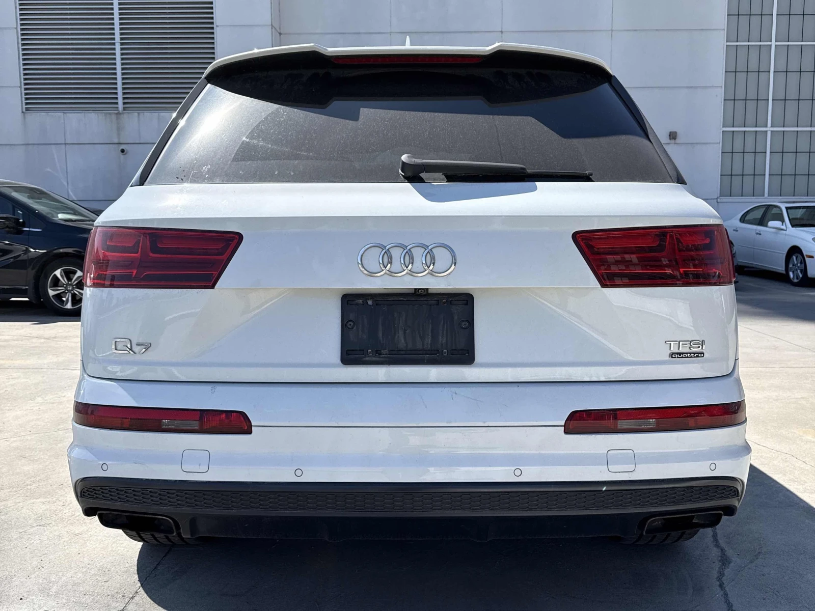 Audi Q7, снимка 4 - Автомобили и джипове - 55689622