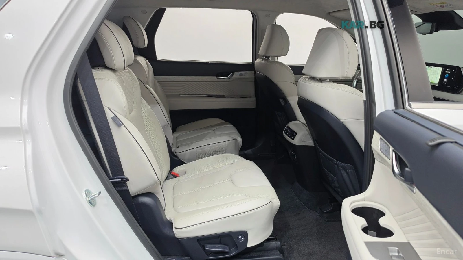 Hyundai Palisade 3.8i Calligraphy 4x4* DISTRONIC* МАСАЖ* ХЕДЪП* 360, снимка 14 - Автомобили и джипове - 56105670