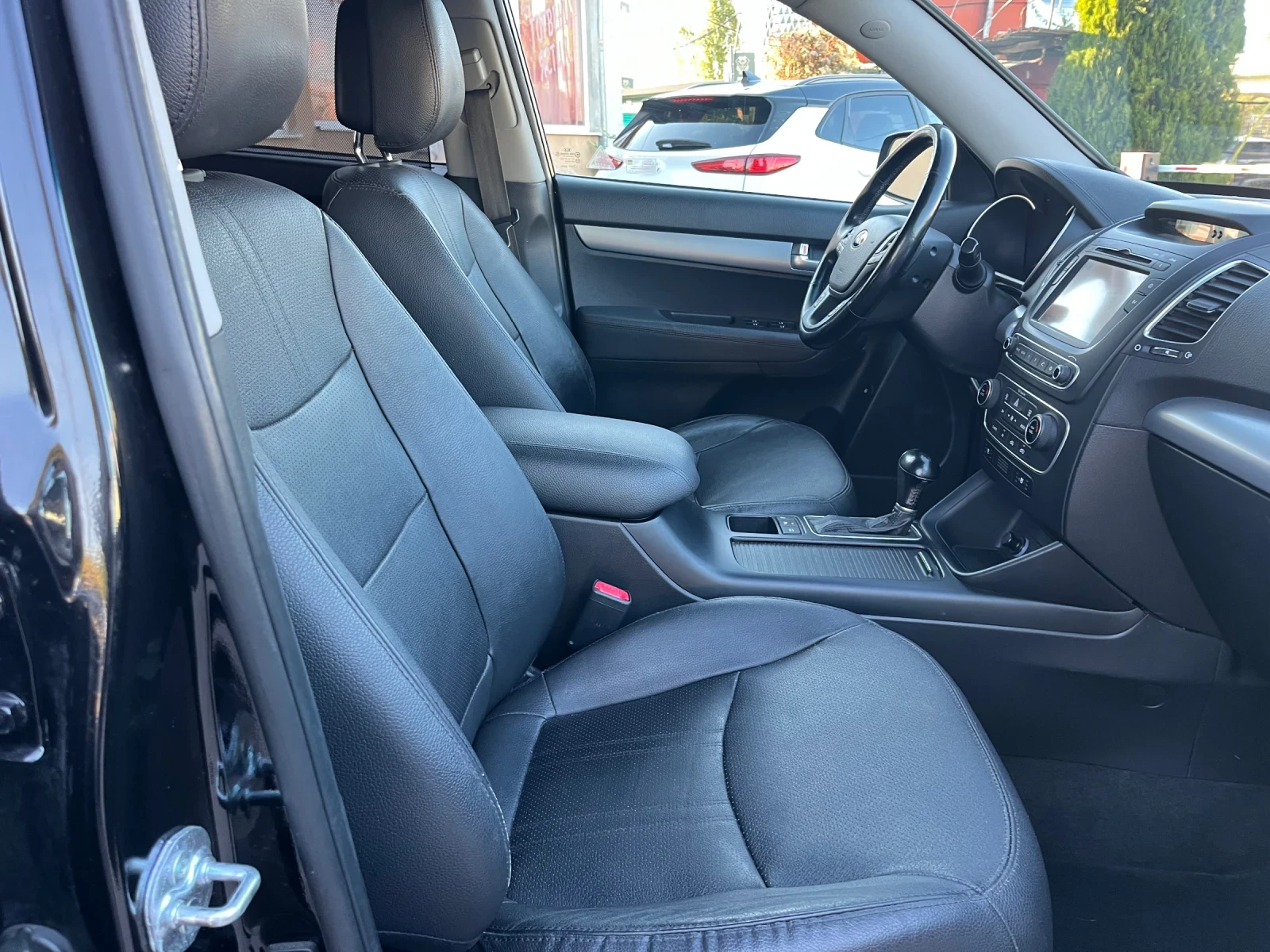 Kia Sorento Spirit 4WD, снимка 11 - Автомобили и джипове - 56345378