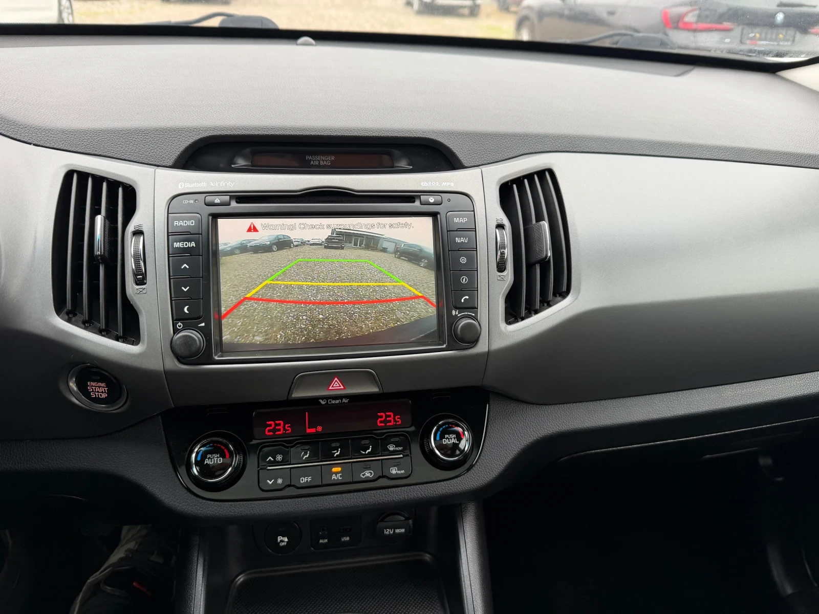 Kia Sportage 1.6  ГАЗ(КАТО НОВА), снимка 16 - Автомобили и джипове - 56738791