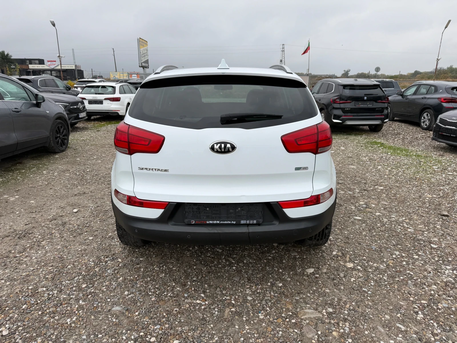 Kia Sportage 1.6  ГАЗ(КАТО НОВА), снимка 6 - Автомобили и джипове - 56738791