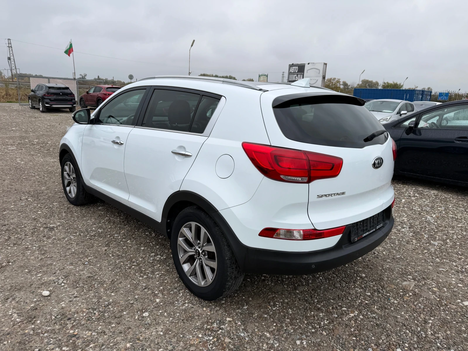 Kia Sportage 1.6  ГАЗ(КАТО НОВА), снимка 7 - Автомобили и джипове - 56738791