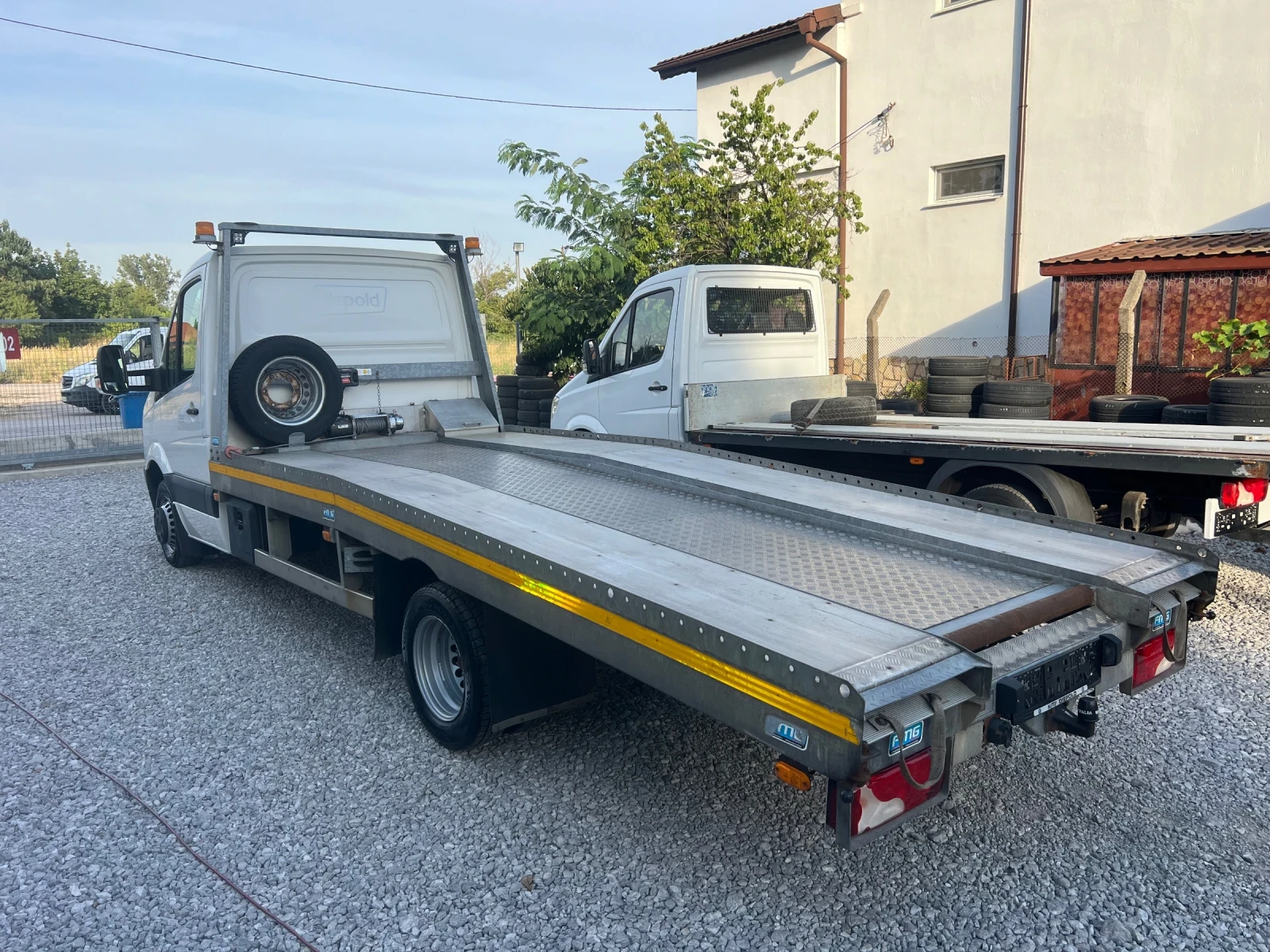 VW Crafter 2.0 163 N2 5тонен 64000км!Нов внос!Клима темпомат - изображение 5