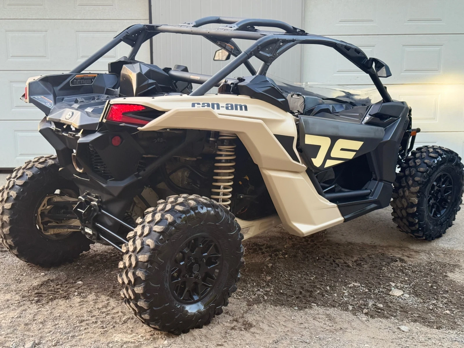 Can-Am Maverick X3 TURBO RR БАРТЕР/ЛИЗИНГ - изображение 2