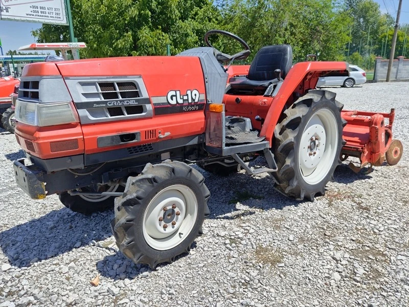 Трактор Kubota  GL19 19к.с. 4WD с фреза ДЖЕЙ ТРЕЙДИНГ - изображение 3