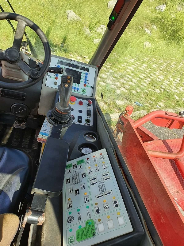 Телескопични товарачи Merlo ROTO 40.25 MCSS  4x4x4, снимка 11 - Индустриална техника - 50079961