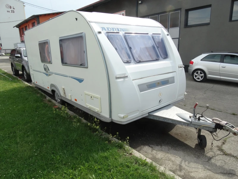 Каравана Adria ADIVA 502, снимка 6 - Каравани и кемпери - 50950218