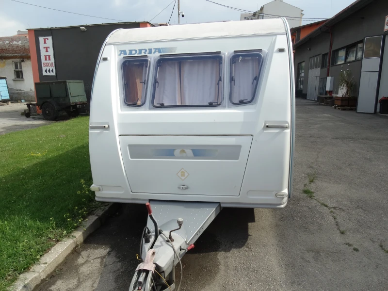 Каравана Adria ADIVA 502, снимка 4 - Каравани и кемпери - 50950218
