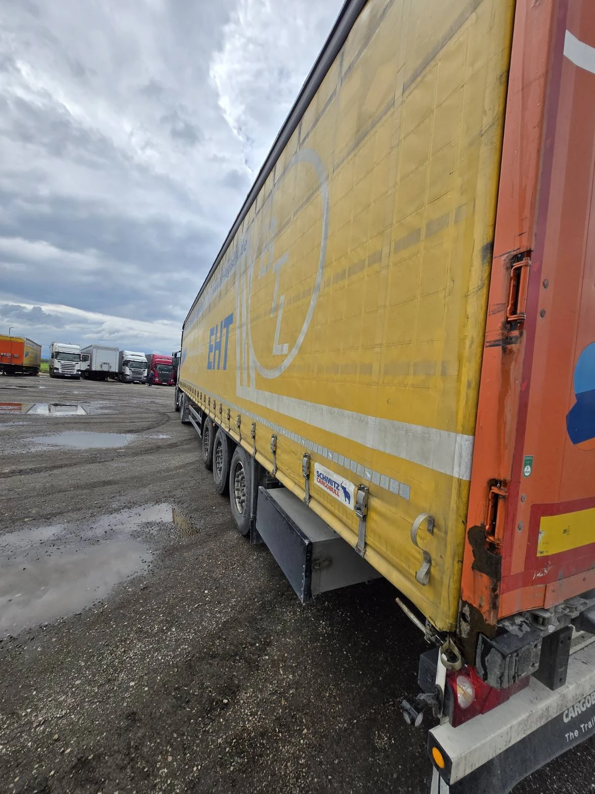 Полуремарке Schmitz, снимка 4 - Ремаркета - 54385227