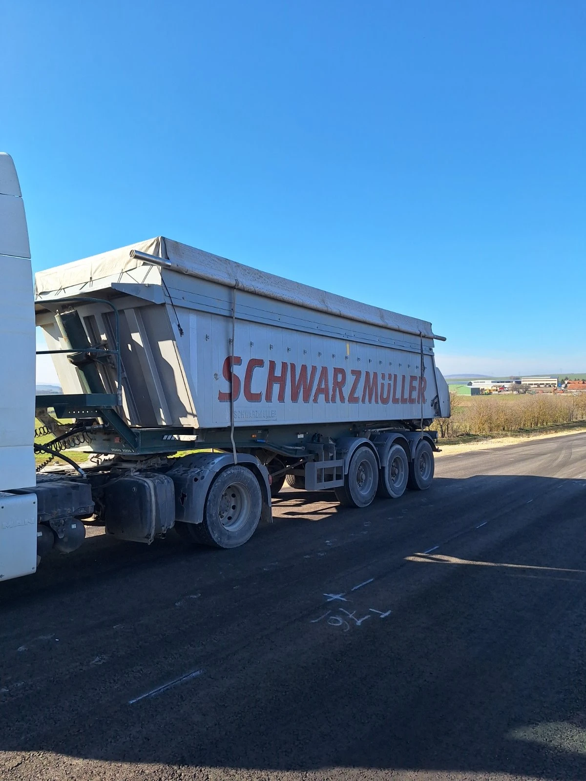 Полуремарке Schwarzmuller
