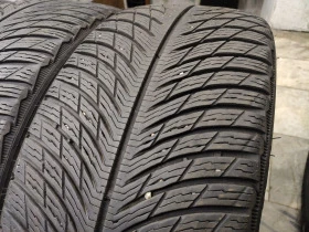 Гуми Зимни 225/40R19, снимка 4