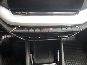 Skoda Octavia 1.4 TSI PHEV.PLUG-IN HYBRID.DSG.NAVI.LED, снимка 10