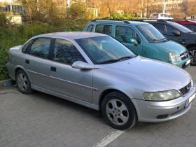 Opel Vectra 2.0 TD-82-коня* KLIMATIK* , снимка 7