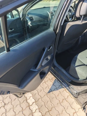 Toyota Avensis - 2200 € / 4302.83 лв. - 95006629 11