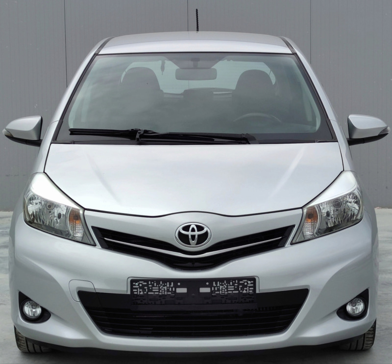 Toyota Yaris 1.4D4D* 90к.с* NAVI* , снимка 2 - Автомобили и джипове - 45976280