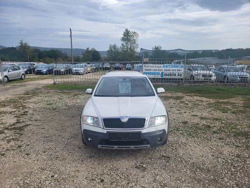 Skoda Octavia 2.0TDi Scout, снимка 8 - Автомобили и джипове - 47458421