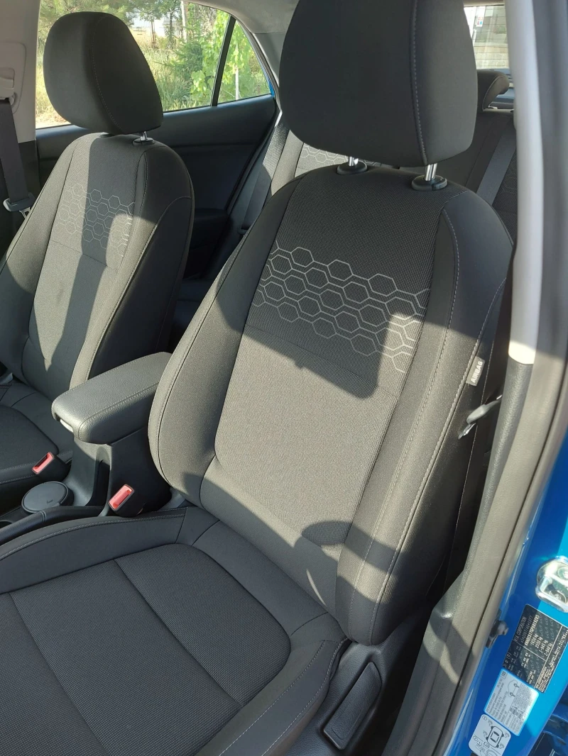 Kia Rio, снимка 10 - Автомобили и джипове - 52374505