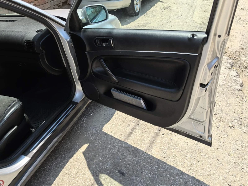 VW Passat, снимка 10 - Автомобили и джипове - 52638968