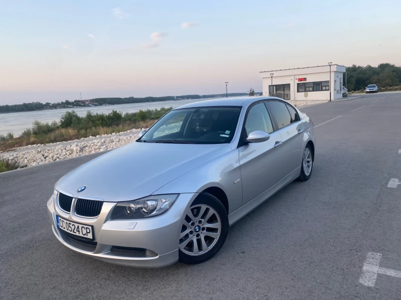 BMW 318 E90