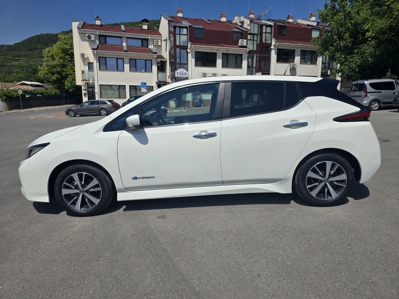 Nissan Leaf , снимка 4 - Автомобили и джипове - 51183740
