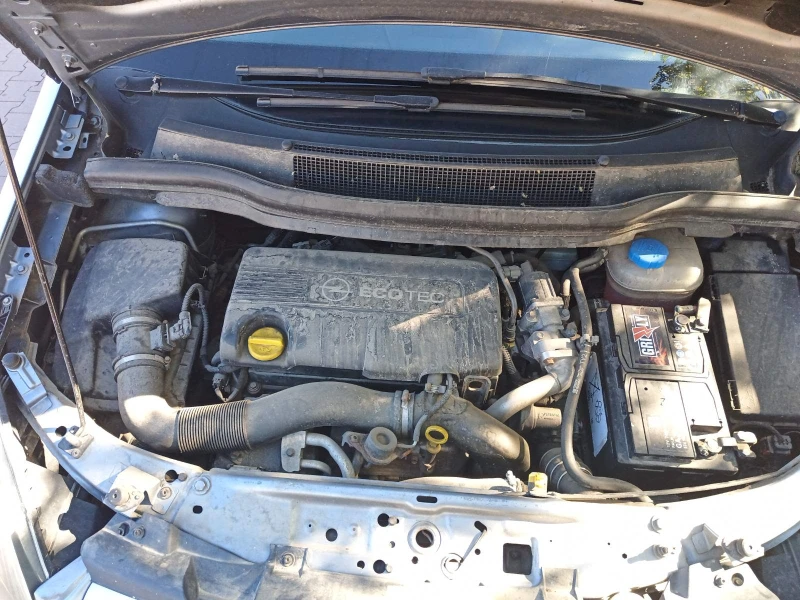 Opel Zafira A17DTR, снимка 3 - Автомобили и джипове - 52731328