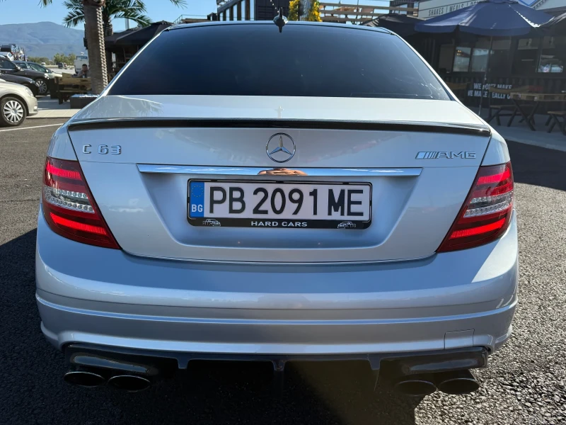 Mercedes-Benz C 63 AMG, снимка 5 - Автомобили и джипове - 52441597