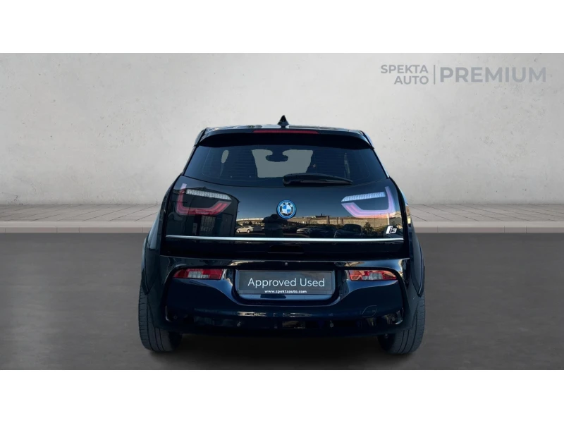 BMW i3 120 Ah Термопомпа, Месечна вноска от 555 лв., снимка 4 - Автомобили и джипове - 51835821