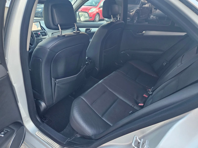 Mercedes-Benz C 220 CDI-Avantgarde, снимка 16 - Автомобили и джипове - 52159601