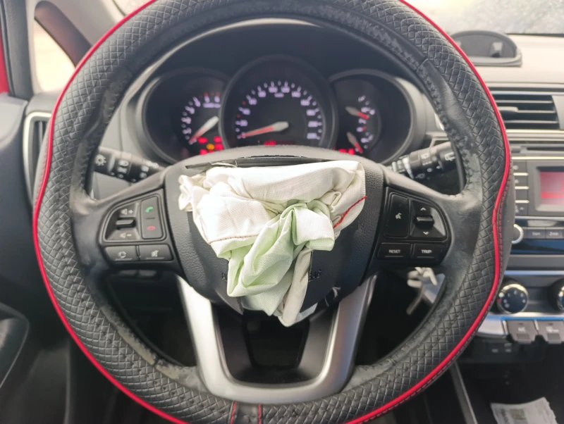 Kia Rio 1.1CRDI тип мотор D3FA, снимка 9 - Автомобили и джипове - 52581501
