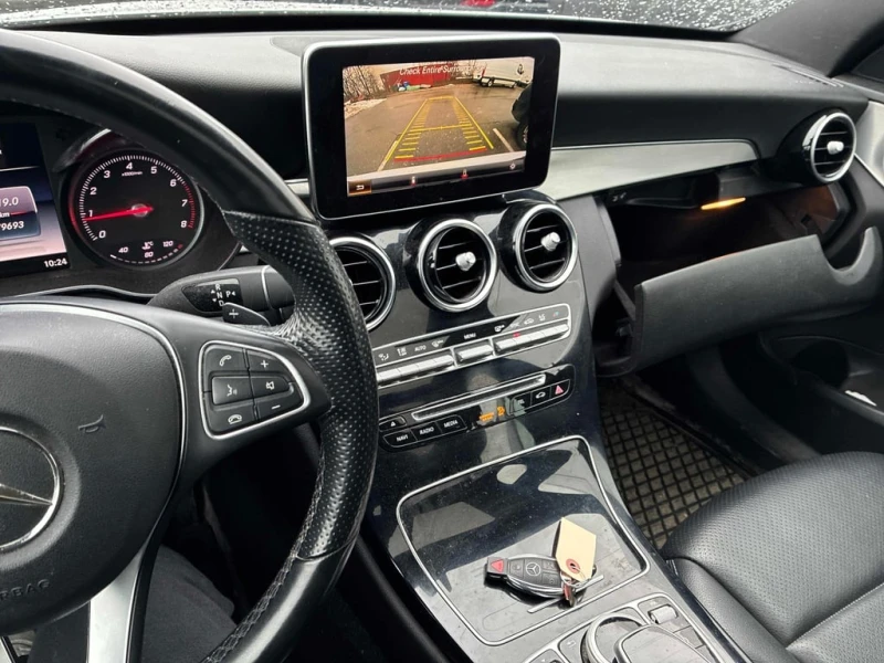 Mercedes-Benz C 300 * CARFAX * ЦЕНА ДО БГ, снимка 9 - Автомобили и джипове - 52893472