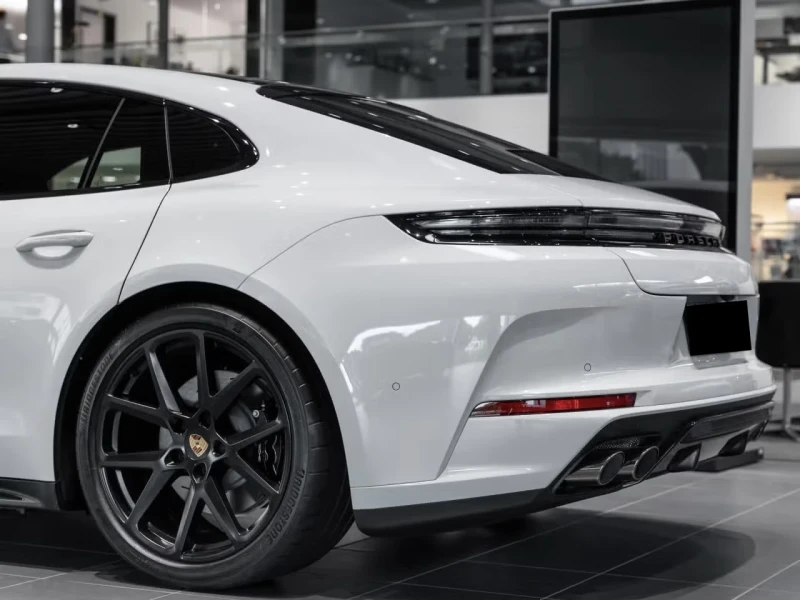 Porsche Panamera GTS* SPORT DESIGN* ПАНО* BOSE* HUD* ГАРАНЦИЯ, снимка 5 - Автомобили и джипове - 53169547