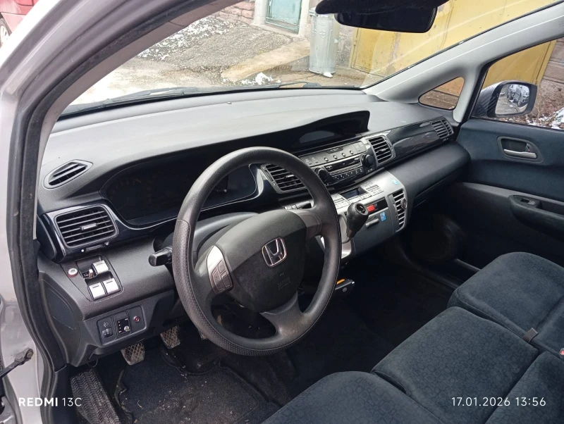 Honda Fr-v 1.7i.Газов инжекцион.., снимка 7 - Автомобили и джипове - 53174523