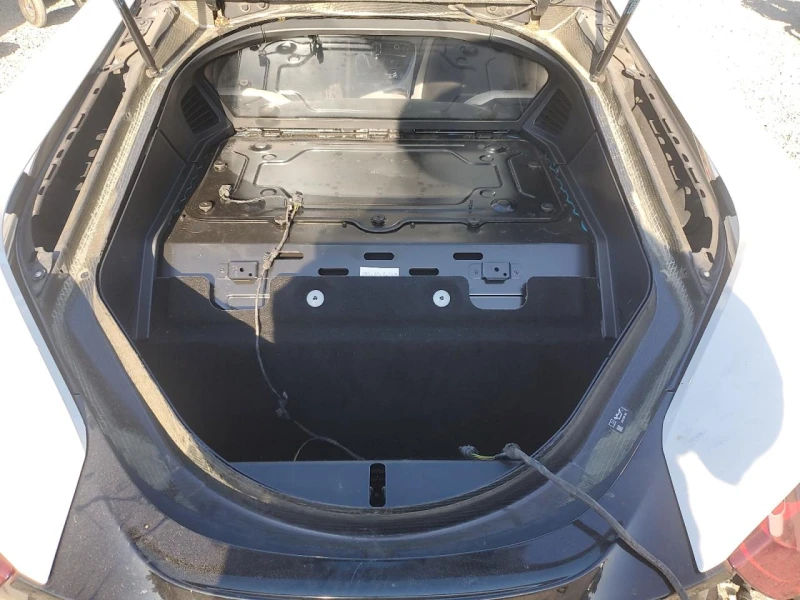 BMW i8 1.5l, снимка 11 - Автомобили и джипове - 53411843