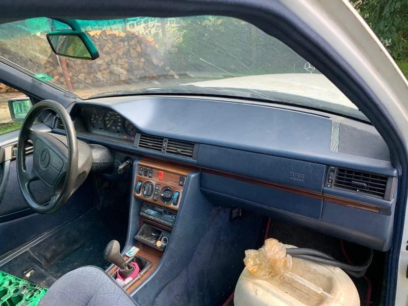 Mercedes-Benz 124 E250D На Части, снимка 16 - Автомобили и джипове - 37099272