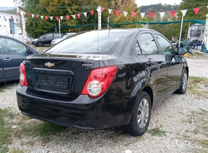 Chevrolet Aveo 1.3-D-EVRO-5-КЛИМАТРОНИК, снимка 4 - Автомобили и джипове - 54741414