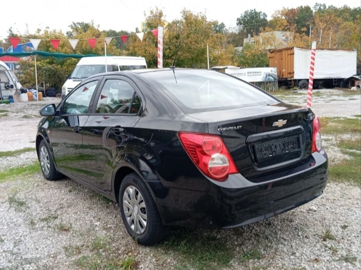Chevrolet Aveo 1.3-D-EVRO-5-КЛИМАТРОНИК, снимка 5 - Автомобили и джипове - 54741414