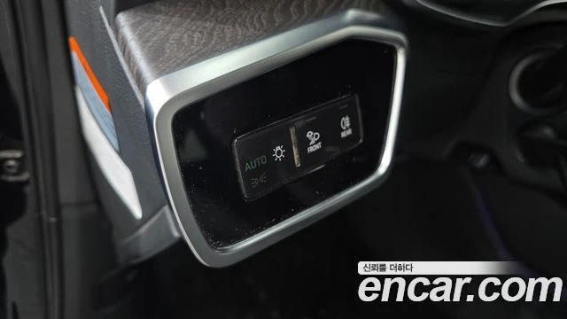 Audi A6, снимка 15 - Автомобили и джипове - 56081123
