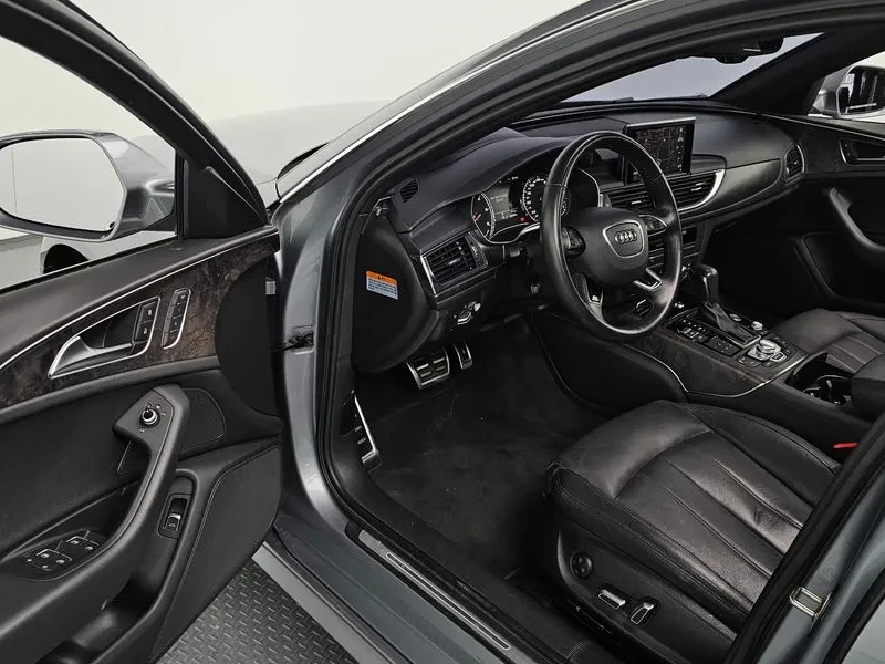 Audi A6 A6 35 Tdi , снимка 10 - Автомобили и джипове - 56354039