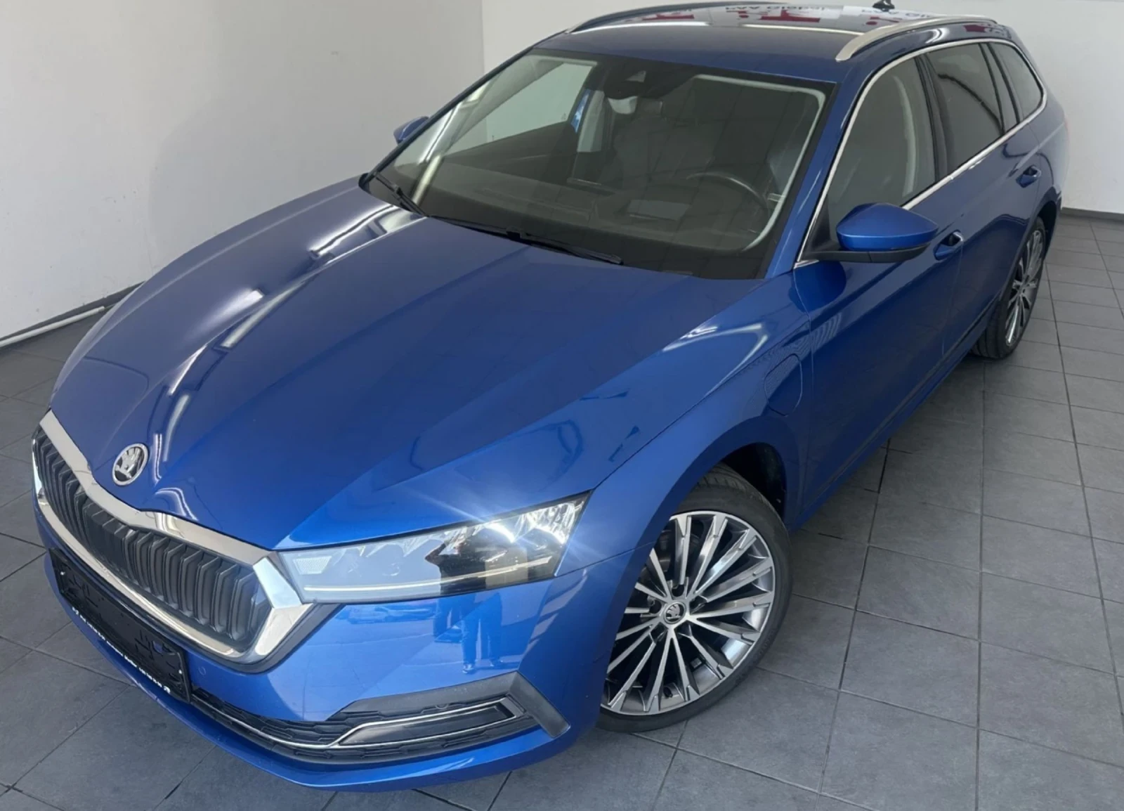 Skoda Octavia 1.4 TSI PHEV.PLUG-IN HYBRID.DSG.NAVI.LED, снимка 1