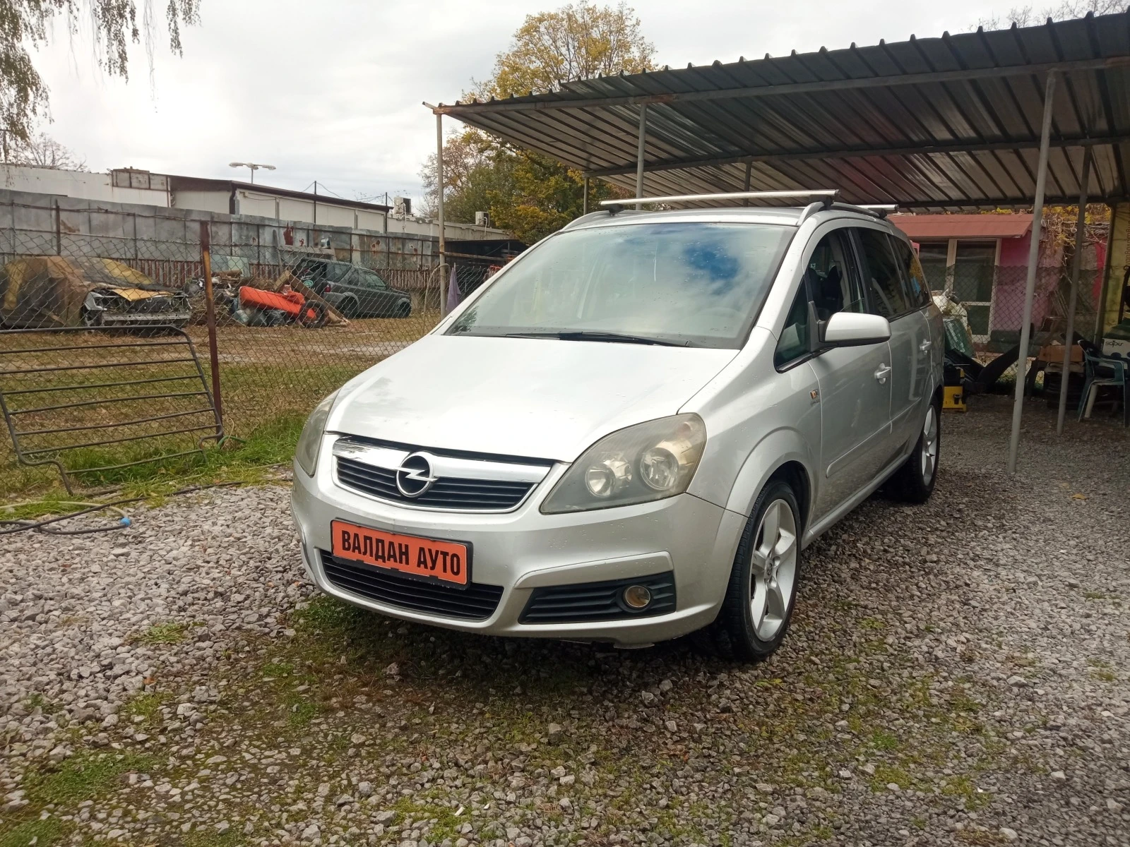 Opel Zafira 1.9jtd/120ks/7mesta - изображение 2