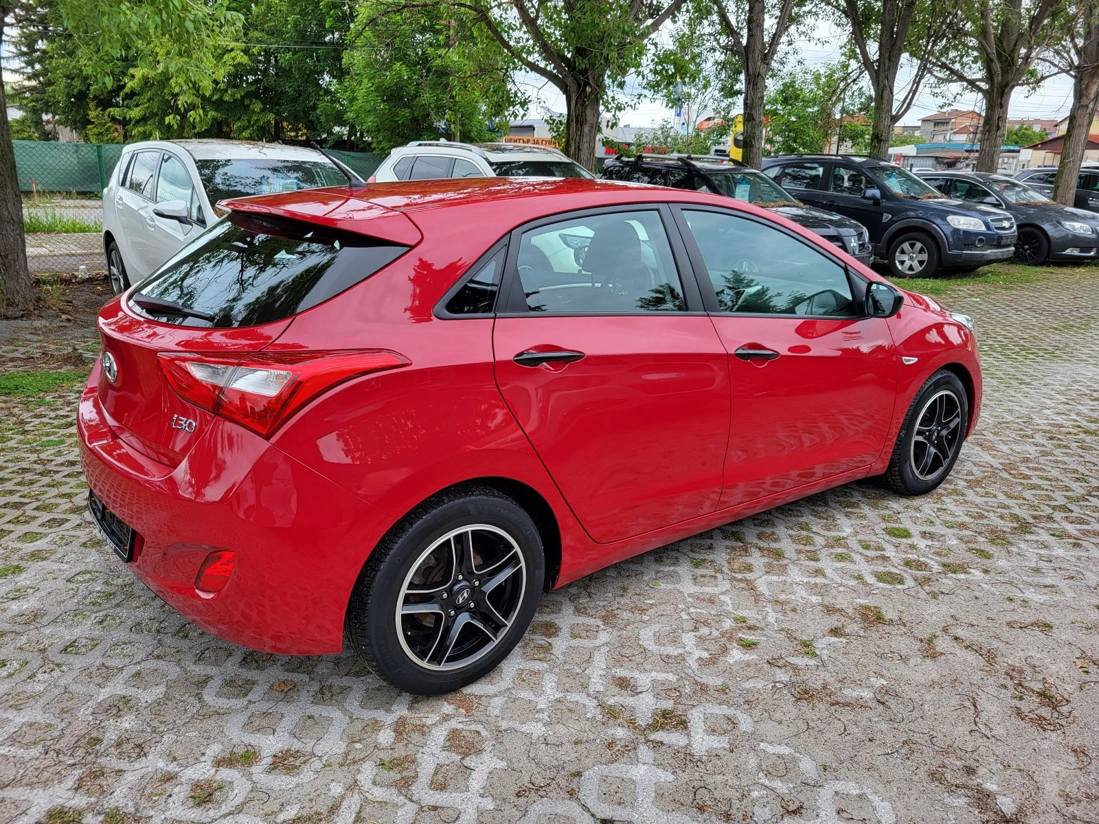 Hyundai I30 1.4i - изображение 4