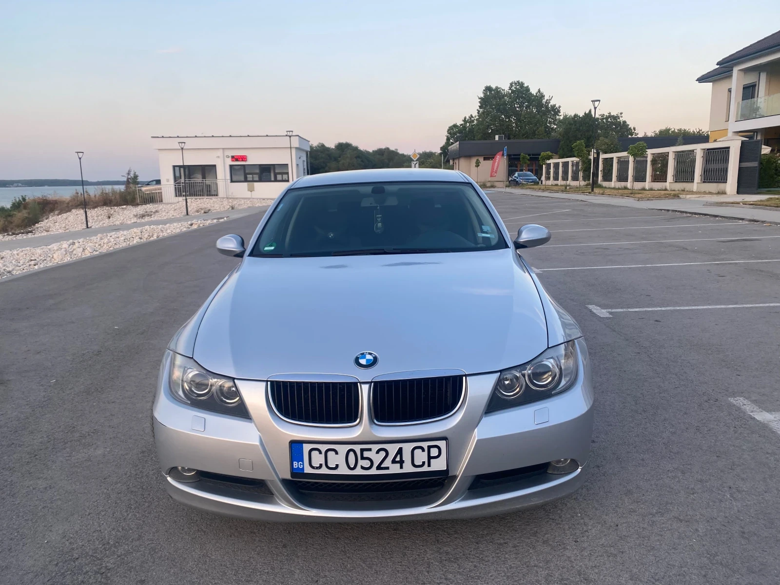 BMW 318 E90 | Mobile.bg — изображение 16