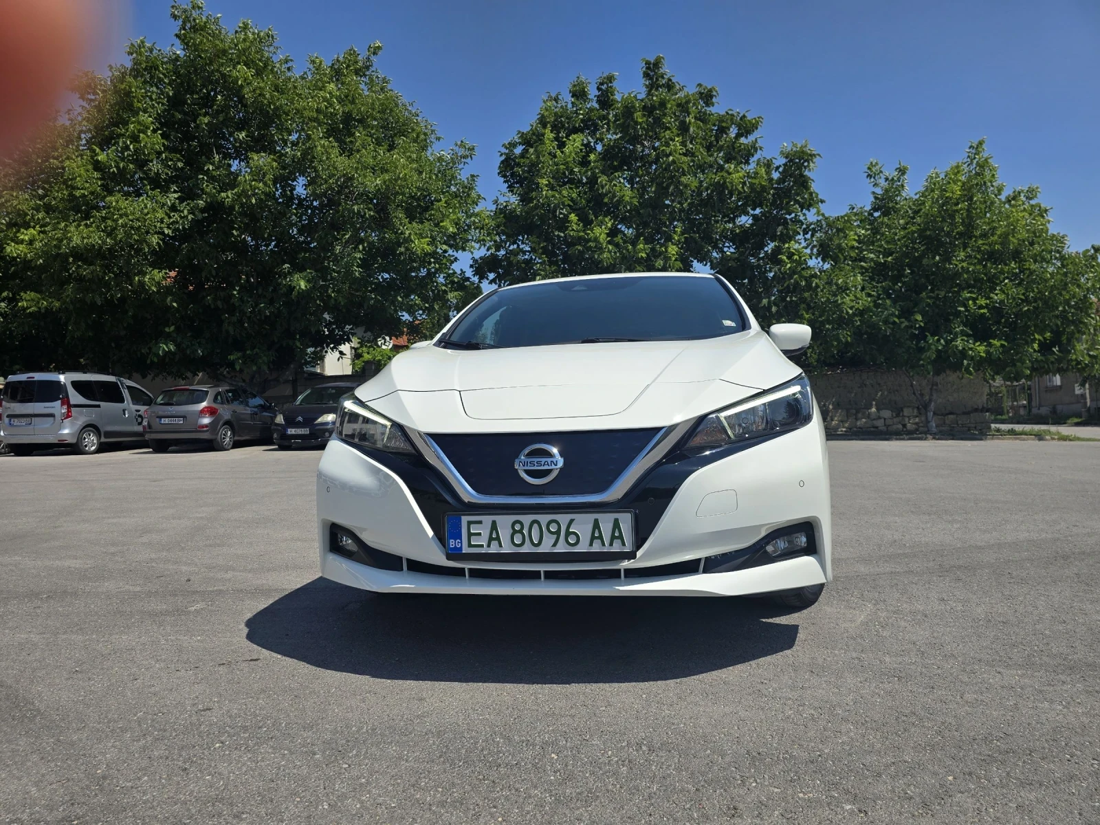 Nissan Leaf   - изображение 2